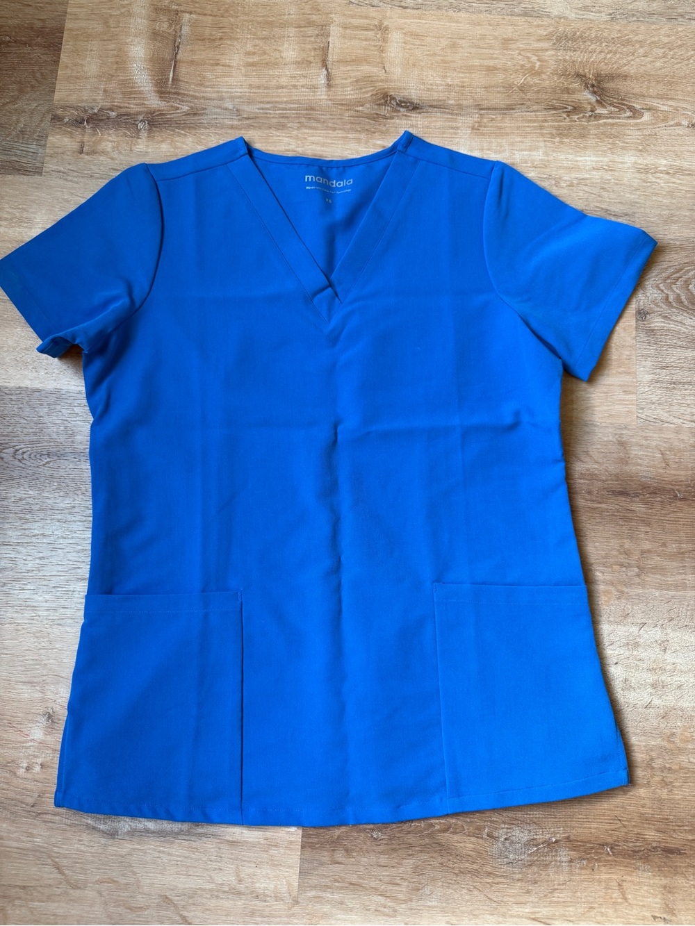 Mandala Women's V-Neck Scrub Top in Royal Blue